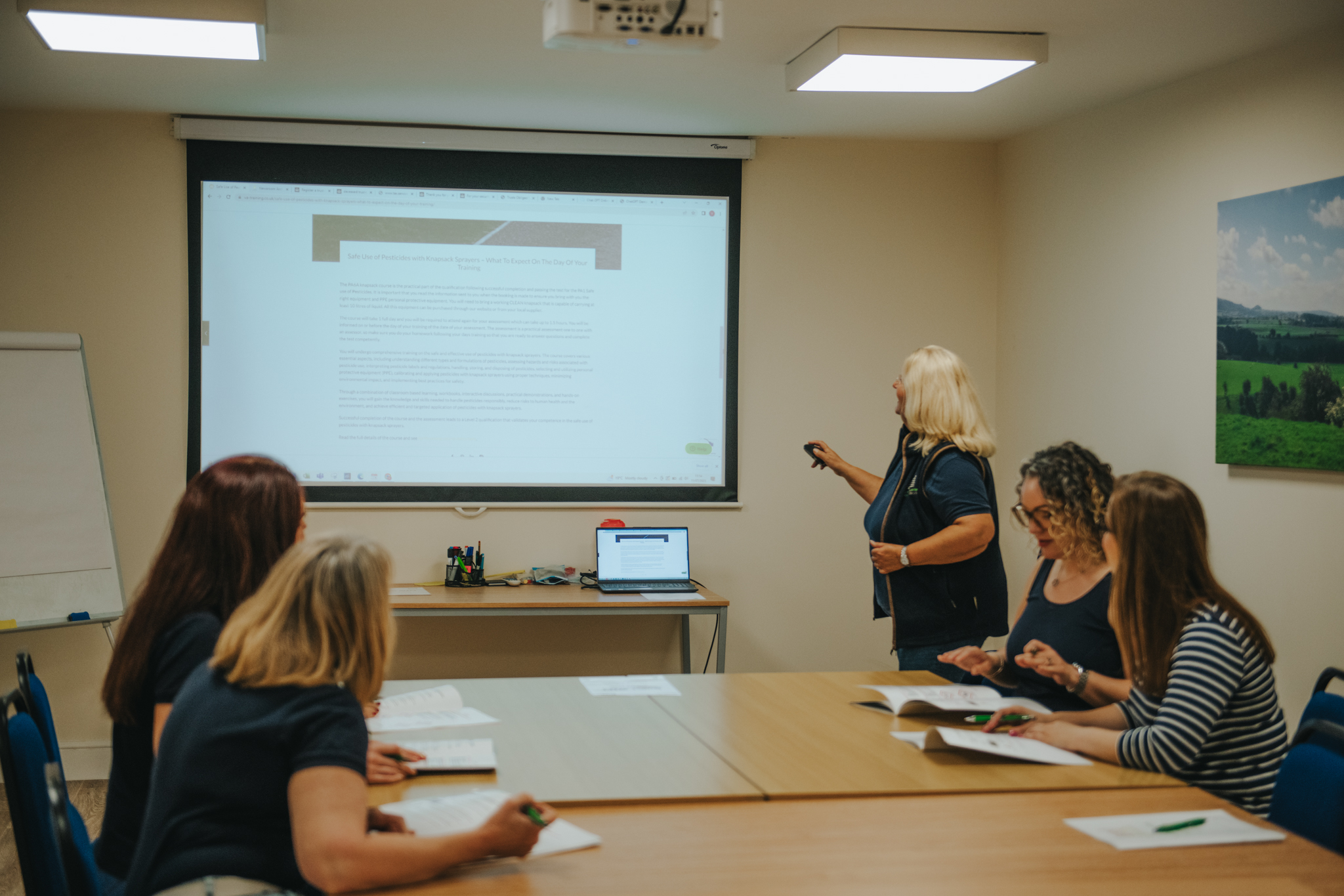 Vicky Anderson Business Services Team
